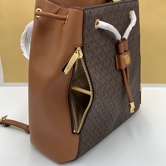 MICHAEL KORS PHOEBE MEDIUM DRAWSTRING BACKPACK BROWN SIGNATURE COLOR - Picture 4 of 16